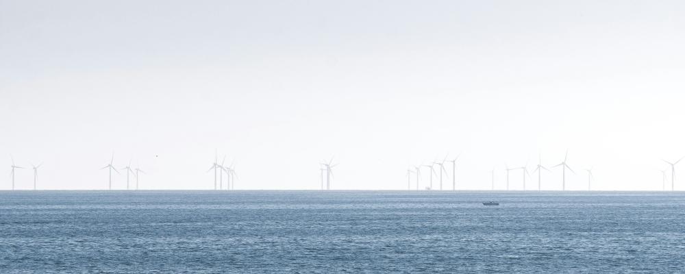 Flytande vindkraft. Foto: Theodor Vasile / Unsplash