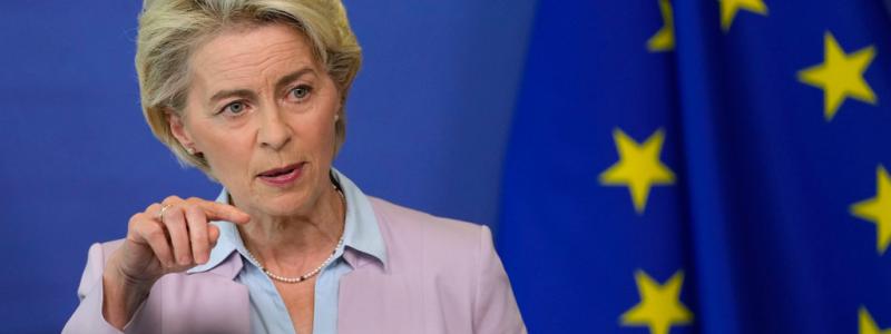 Virginia Mayo/AP/TT: EU-kommissionens ordförande Ursula von der Leyen presenterar sina planer för att bekämpa energikrisen.
