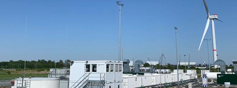 Projektpartners som Siemens Gamesa, RWE, Fraunhofer-institutet och Forschungszentrum Jülich arbetar här tillsammans för att göra grön vätgasproduktion mer kostnadseffektiv. Foto: Fraunhofer IWES, Leitprojekt H2Mare, kredit: Kevin Schalk,