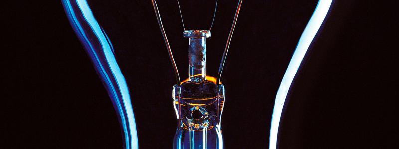 Glödlampa. Foto: Alessandro Bianchi / Unsplash