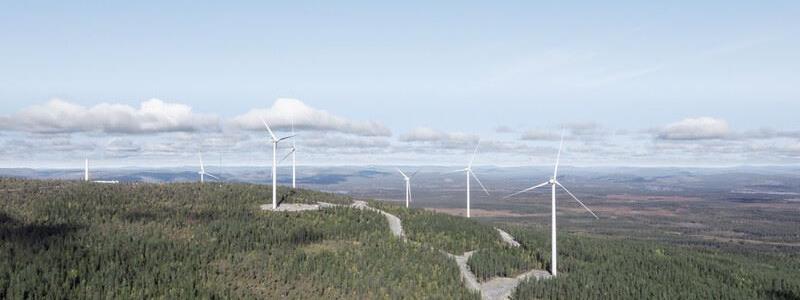 Blakliden Fäbodberget - Vattenfalls största landbaserade vindkraftspark hittills med sina 84 vindkraftverk. Foto: Vattenfall