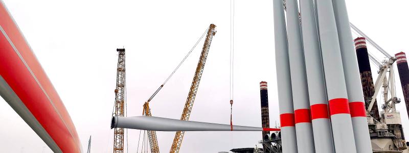 Med en investering på 2,4 miljarder euro beräknas vindkraftparken kunna generera tillräckligt med ren energi för att försörja 835 000 människor, vilket gör området till en positiv energikommun genom att producera mer el än vad det förbrukar. Foto: Lean Factor
