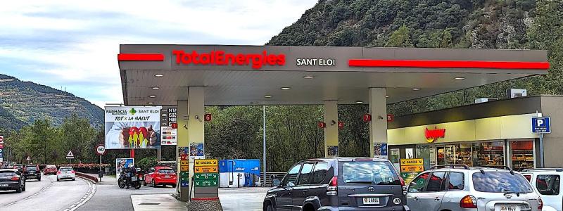 TotalEnergies bensinstation i Frankrike. Foto: Wikipedia Common. Kredit:Andrej Romanenko