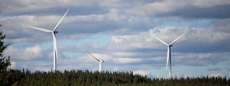 Svevia har fått i uppdrag av Prime Capital och Polhem Infra att utföra förberedande mark- och betongarbeten för vindkraftsetappen Fjällberg Norr i Lycksele kommun. Foto: Rickie Johansson