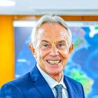 Tony Blair f.d. brittisk premiärminister varnar även för ett överdrivet alarmistiskt tonläge i klimatdebatten, som enligt honom präglas av irrationella inslag. Foto: Wikipedia Common Lic, Flickr
