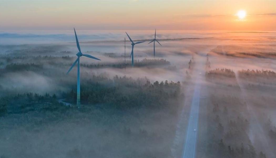 Gasum har tecknat ett avtal om elinköp (PPA) med Umicore för att förse dem med 45 GWh förnybar el årligen. Elen kommer att levereras till Umicores anläggning i Karleby i Finland. Det tioåriga vindkraftsavtalet börjar gälla 2025. Foto: Gasum
