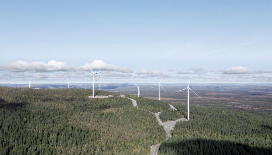 Blakliden Fäbodberget - Vattenfalls största landbaserade vindkraftspark hittills med sina 84 vindkraftverk. Foto: Vattenfall