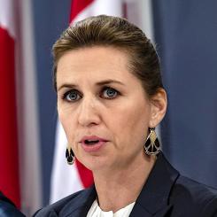 Mette Frederiksen, Danmarks statsminister, medger att statligt stöd är en realitet på den globala agendan idag och att Danmark måste anpassa sig till detta nya landskap. Foto: Wikipedia Common lic., kredit: New Öresund