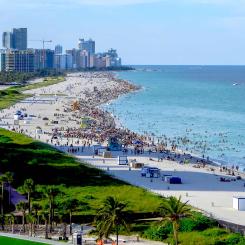 Miami Beach. Oro för turism och kustnära fastighetsvärden har även drivit motståndet mot vindkraft i andra delar av USA, såsom i Massachusetts, New Jersey och New York. Foto: Wikipedia Common Lic. Kredit: Diego Delso