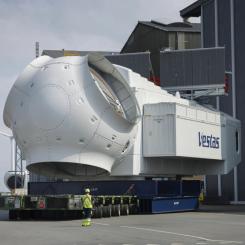 Vestas levererar prototypnacellen för det havsbaserade vindkraftverket V236-15.0 MW™ vid sin fabrik i Lindø, Danmark. Foto: Vestas