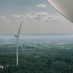 Omsättningen sjönk 96,9 procent till 54 miljoner kronor för vindkraftsbolaget Eolus Vind. Foto: Eolus Vind
